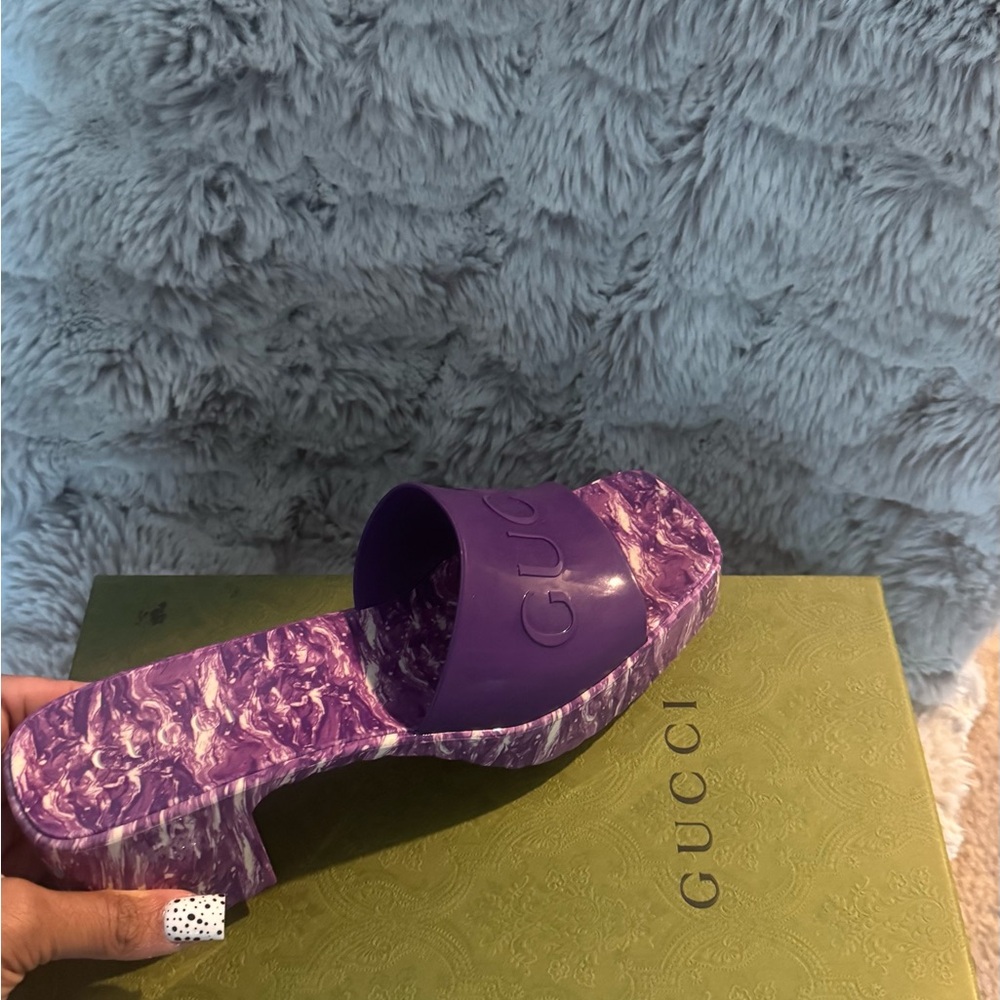 Gucci Women's Marble Purple Sandals